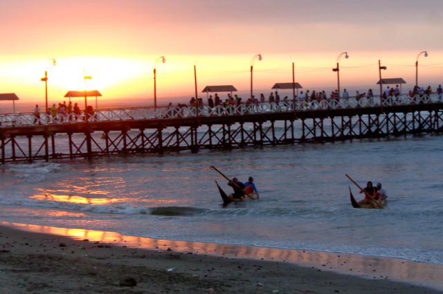 peru beach2.jpg